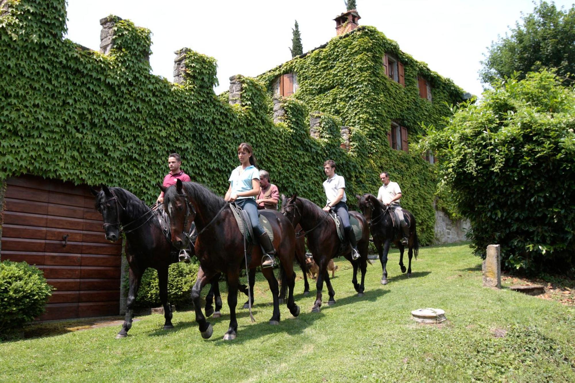 Agriturismo La Forra カヴリーリア エクステリア 写真